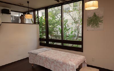 【小顔サロン Riry okinawa】浦添市にある隠れ家小顔専門店