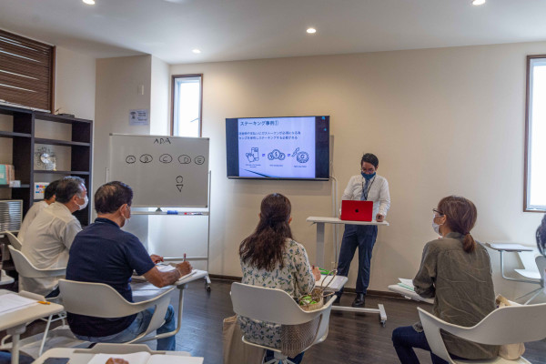 FINTECH SCHOOL | 