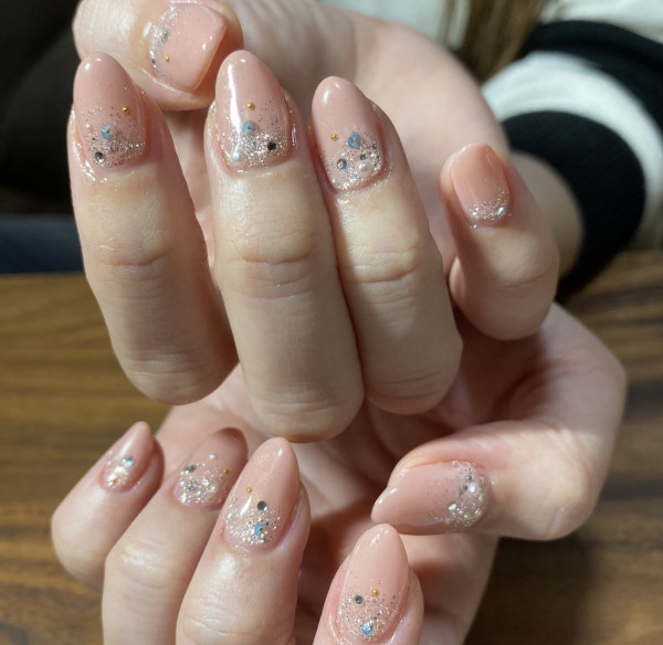 シンプルネイルnailむすびを見た方限定3000円