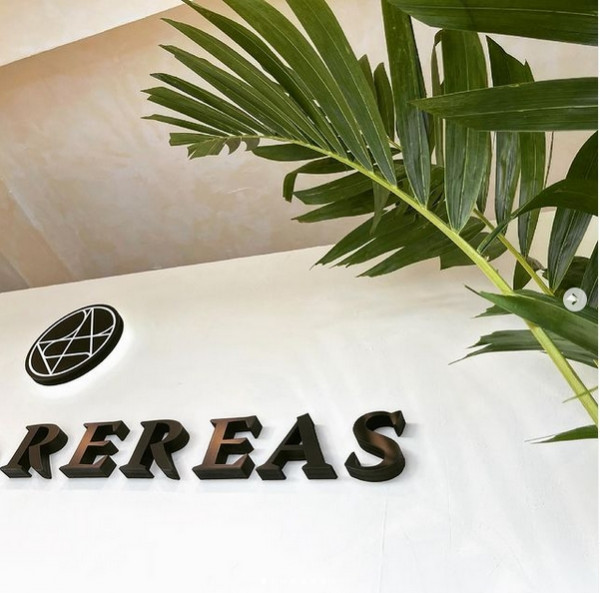 Salon de REREAS アラハ店 | 