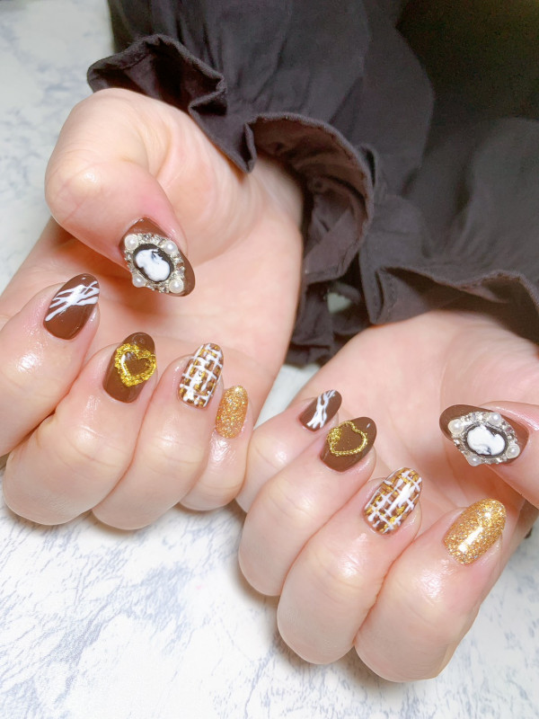 one 1 nail | 