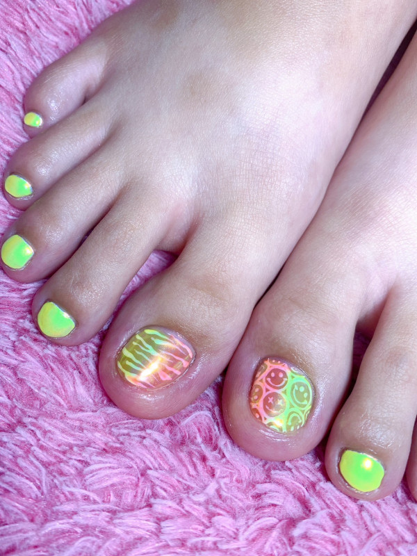 one 1 nail | 