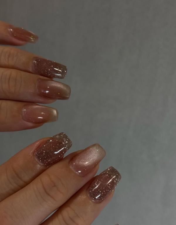 e___.nail | 
