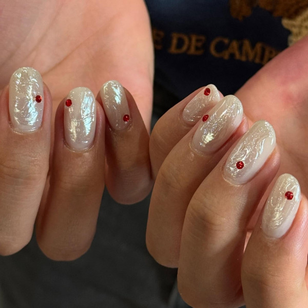 e___.nail | 