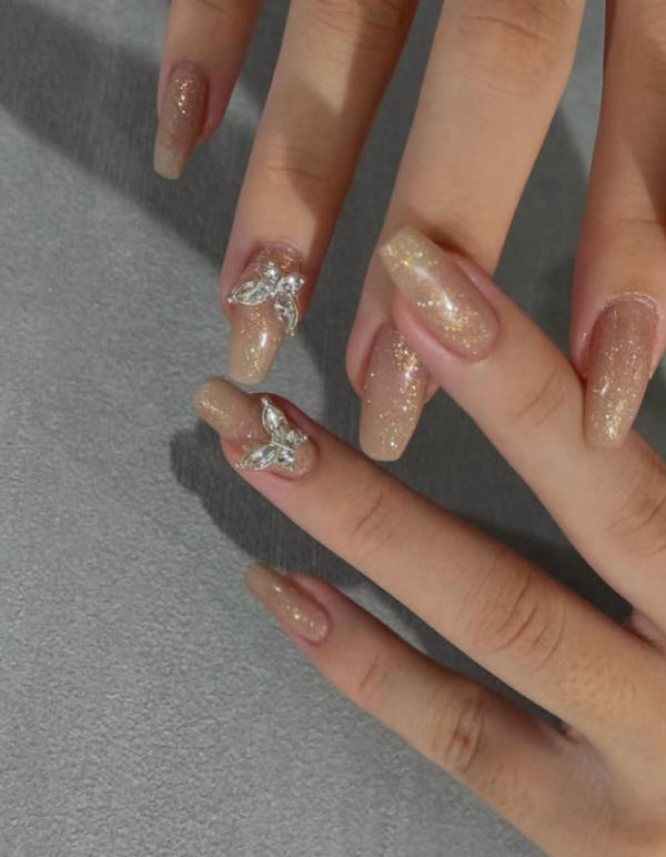 e___.nail | 
