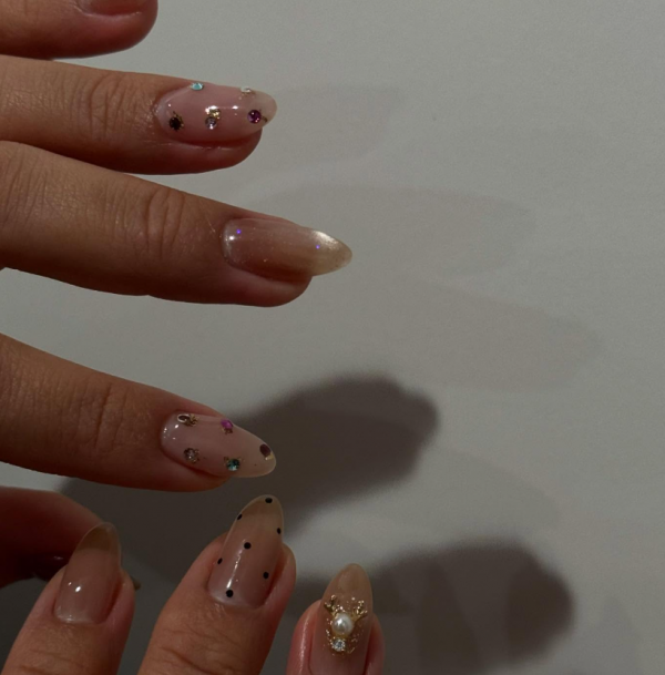 e___.nail | 