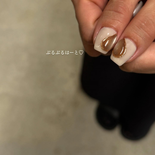 e___.nail | 