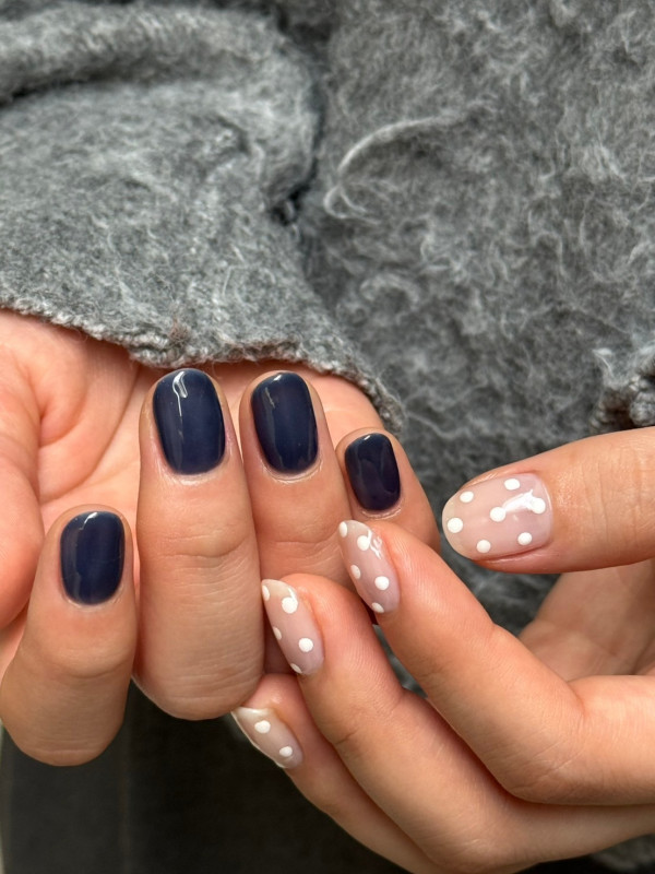 e___.nail | 