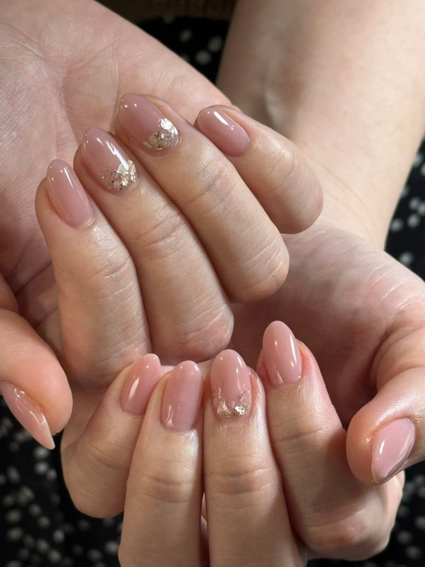 e___.nail | 