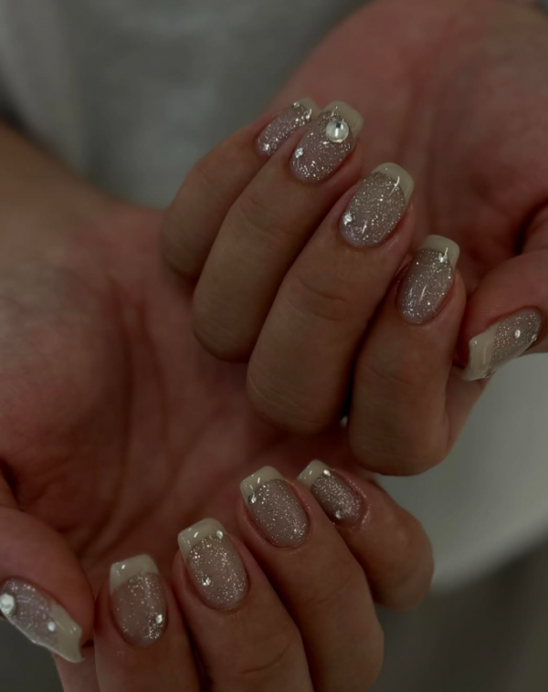 e___.nail | 