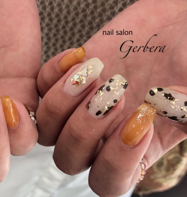 nailsalon Gerbera | 