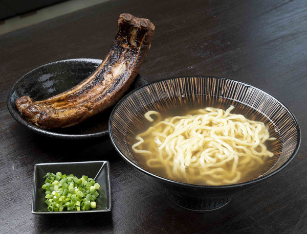 沖縄そば専門店　琉球麺　茉家（まつや）