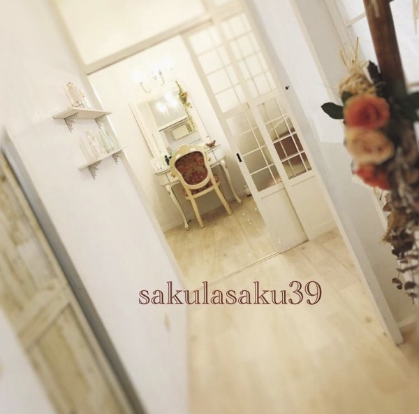 SAKU LA SAKU ロゴ